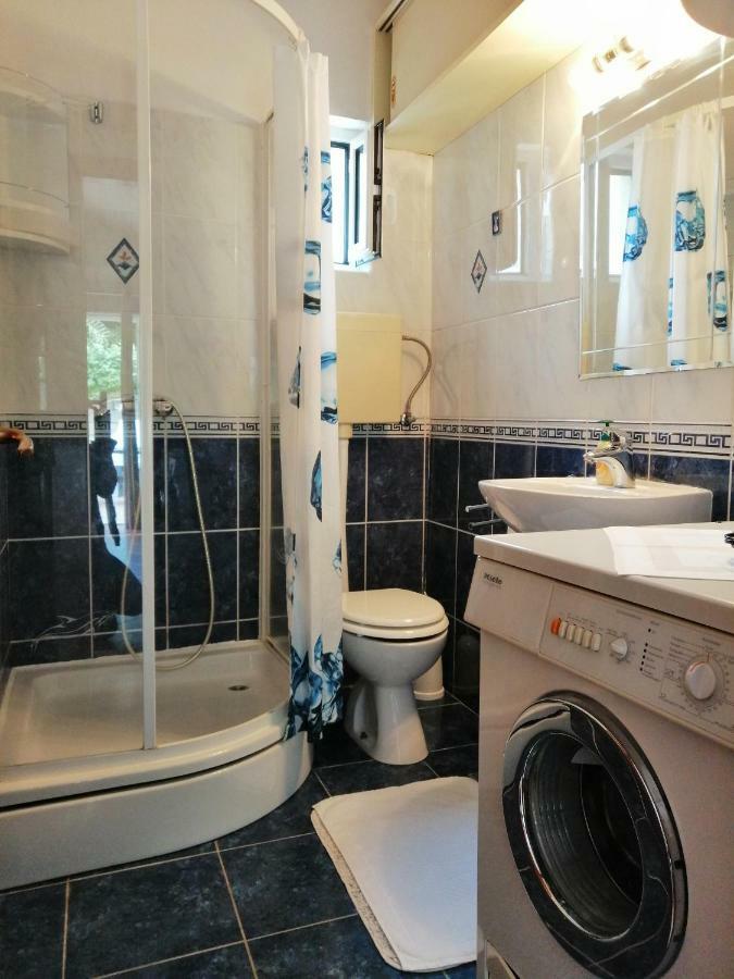 Apartment Dzoni Спліт Екстер'єр фото