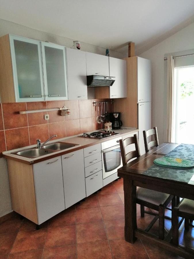 Apartment Dzoni Спліт Екстер'єр фото