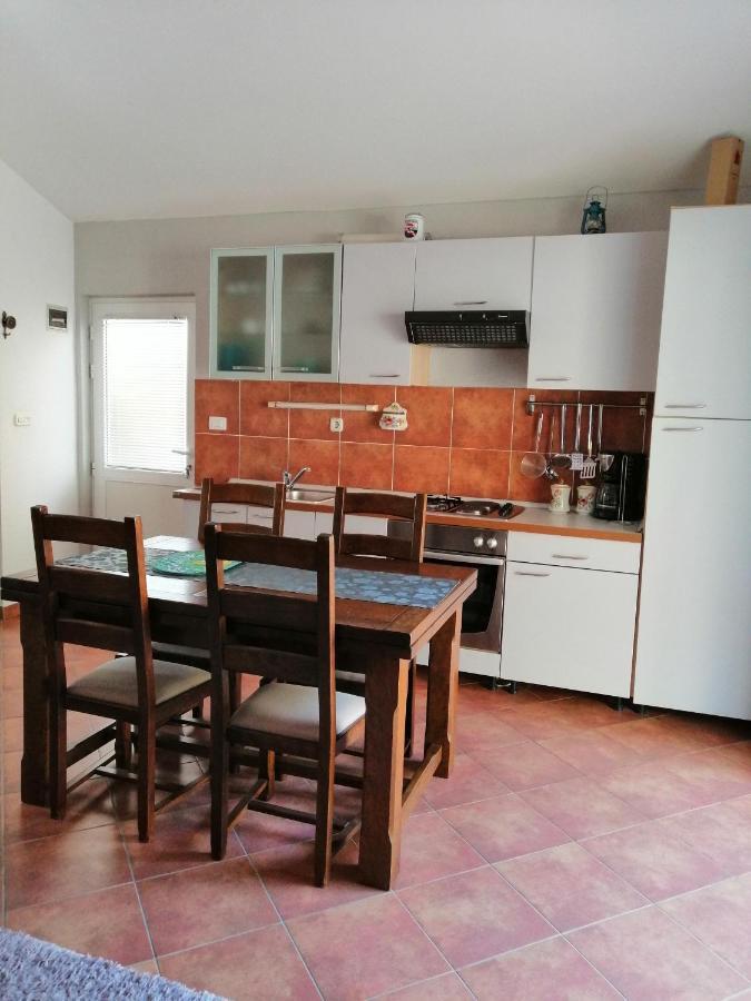 Apartment Dzoni Спліт Екстер'єр фото